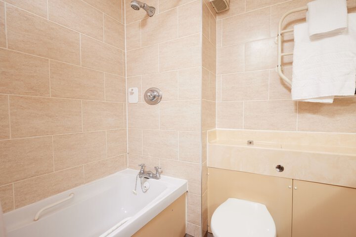 Clean Restrooms