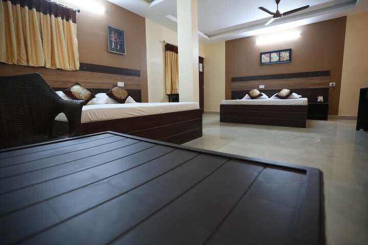 Room 35 of 50