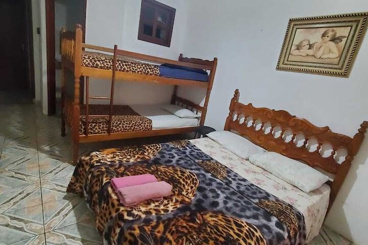 Room 8 of 12