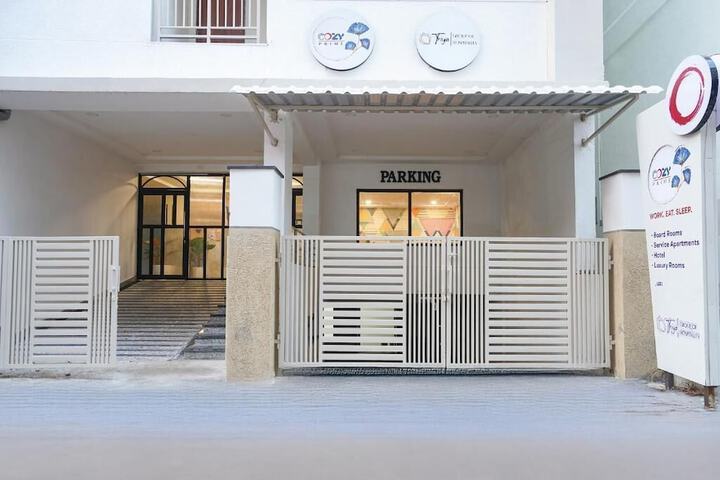 Hotel 11 of 12