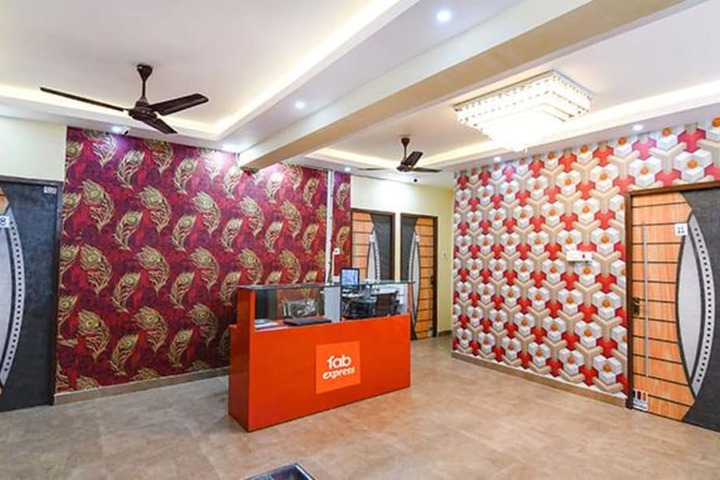 Hotel Interior 7 of 34