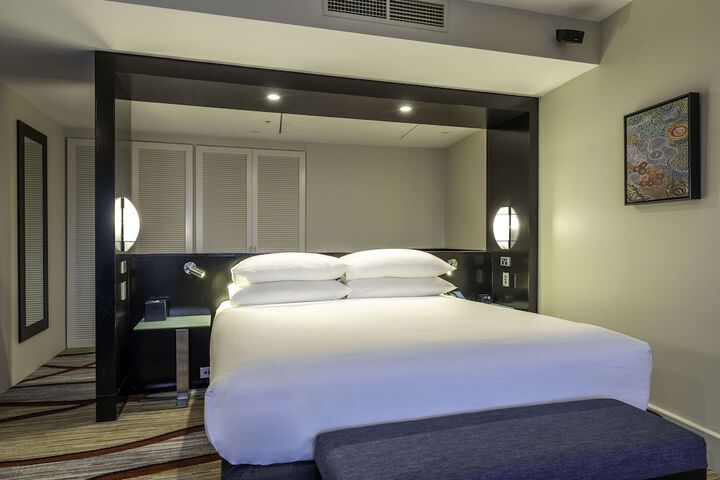 Room 25 of 164
