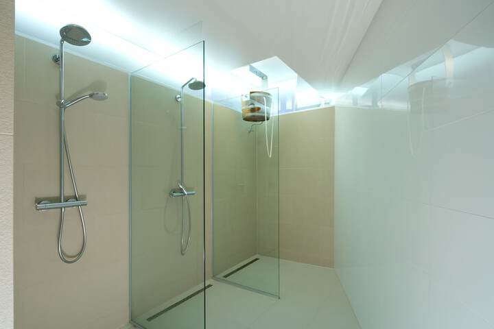 Bath Photo