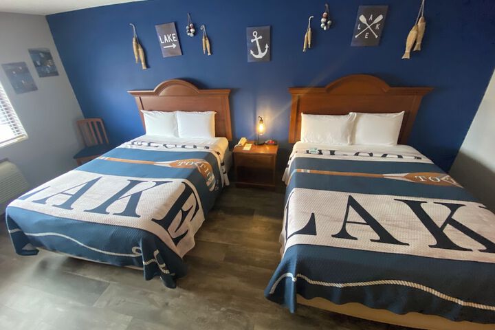 Room 60 of 106