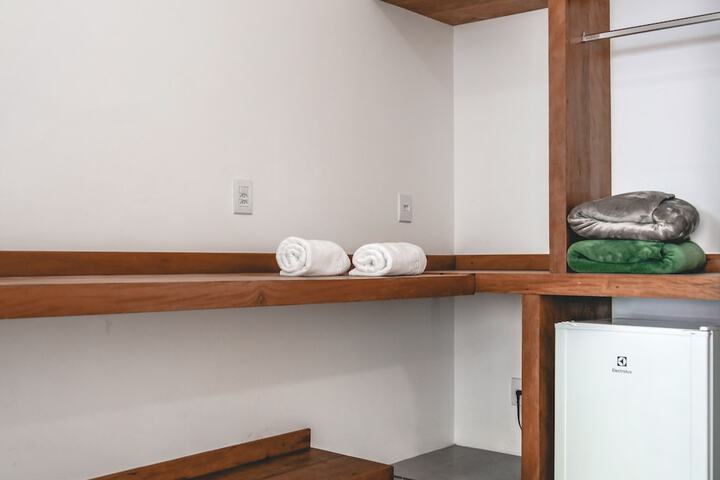 Room 7 of 58