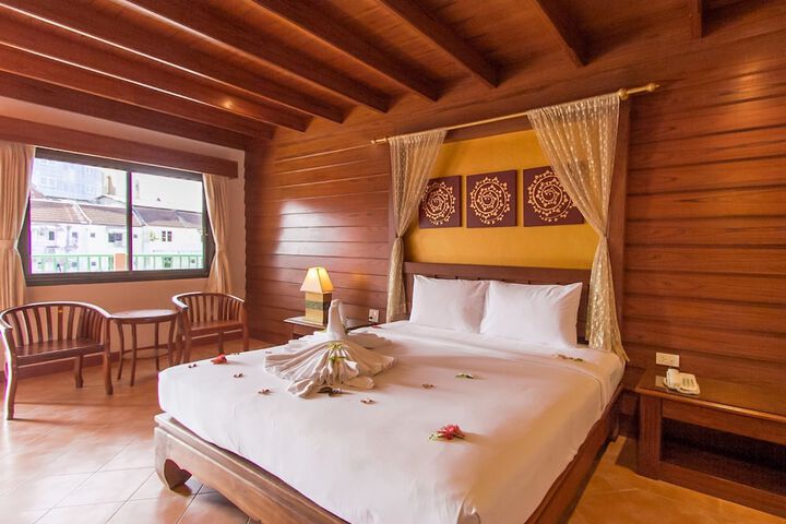 Room 4 of 46