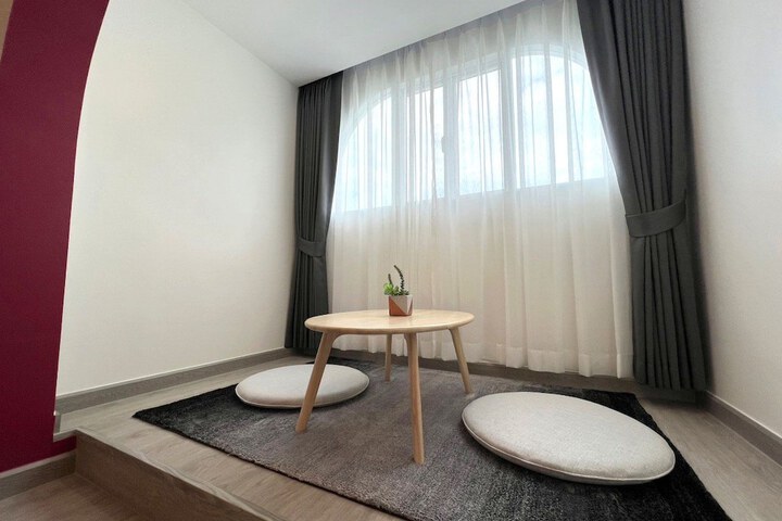 Room 123 of 190