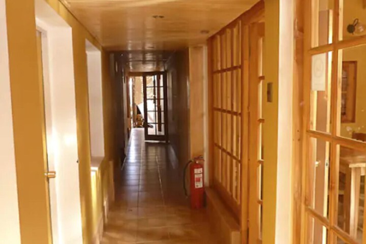 Ballroom/Hall 30 of 44