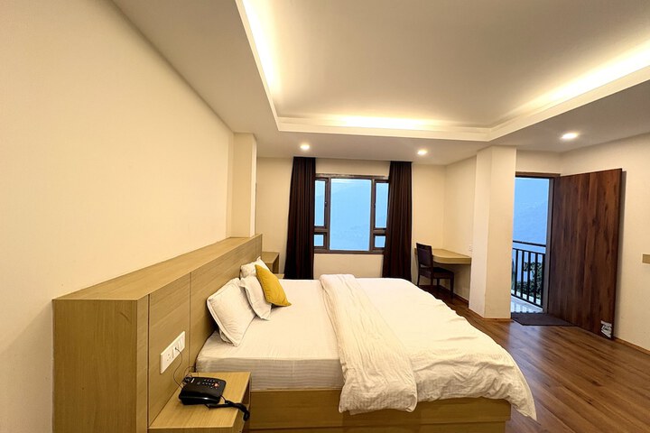 Room 22 of 45