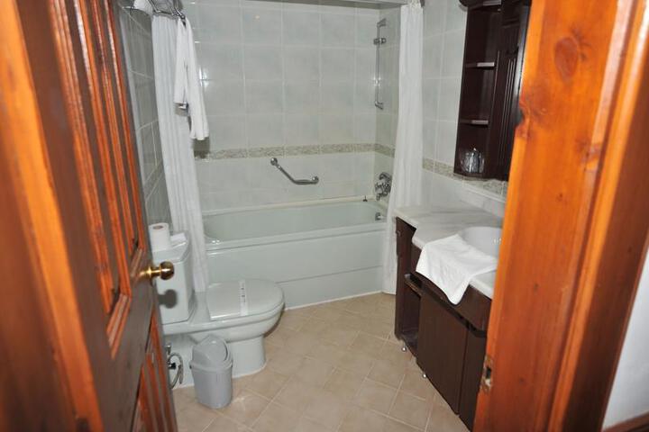 Guest Suite Photo