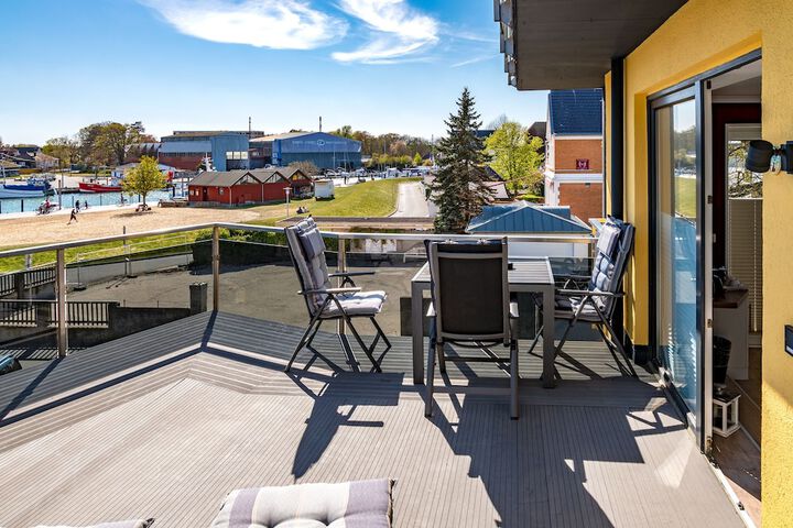 Terrace/Patio 77 of 187