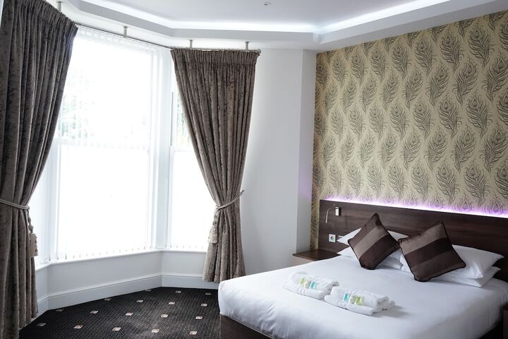 Room 18 of 62
