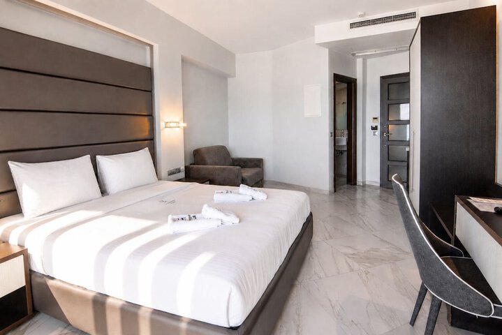 Room 54 of 88