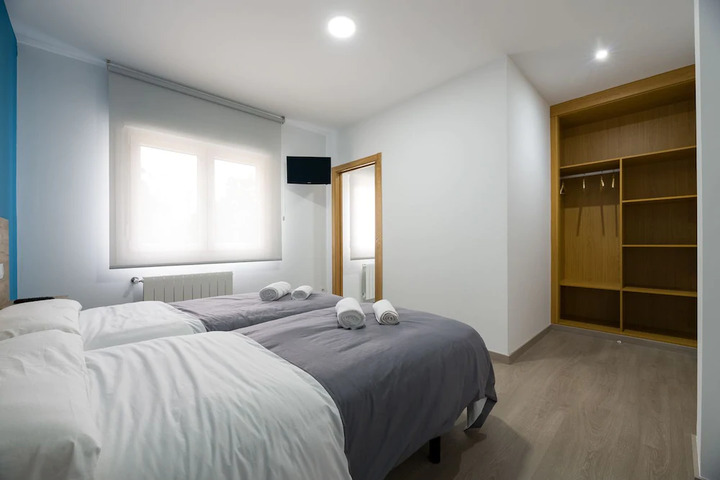 Room 7 of 10