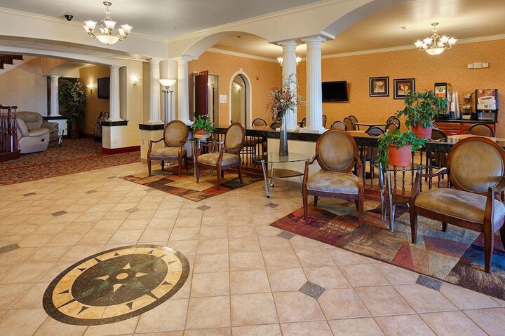 Guest Lobby