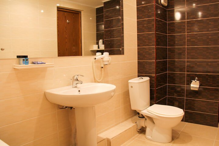 Room 14 of 26
