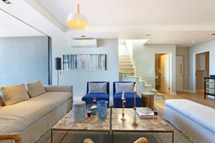 Room 43 of 57