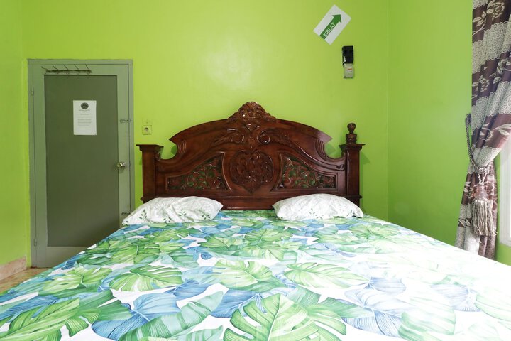 Room 8 of 56