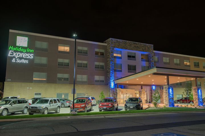 Photo of HOLIDAY INN EXP STES JEFFERSONVILLE