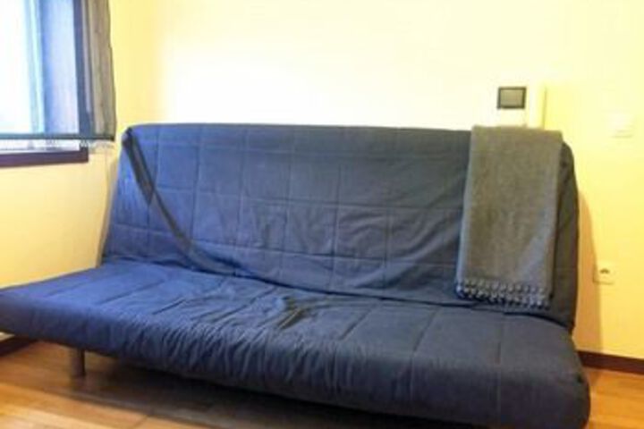 Room 13 of 20