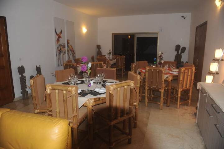 Dining 38 of 57