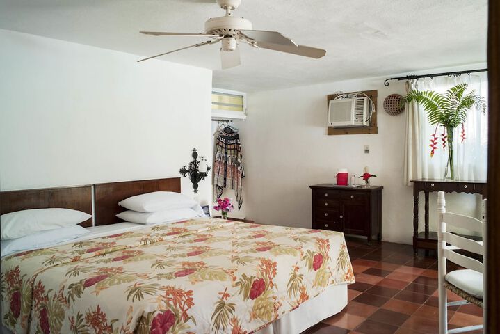 Room 11 of 71