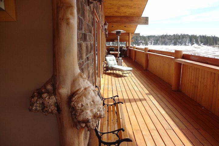 Ballroom/Hall 109 of 119