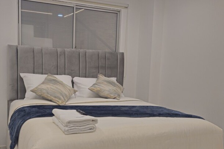 Room 16 of 34