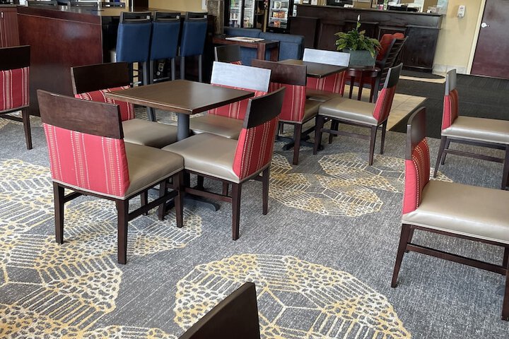 Breakfast/Coffee Service 25 of 31