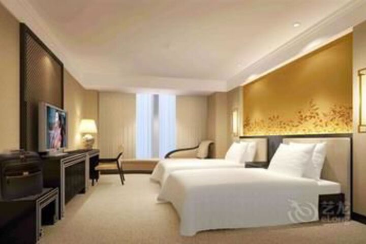 Room 34 of 98