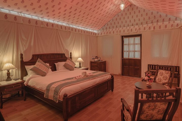 Room 13 of 51