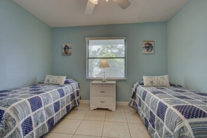 Room 65 of 67