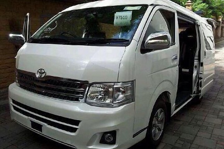 Airport shuttle