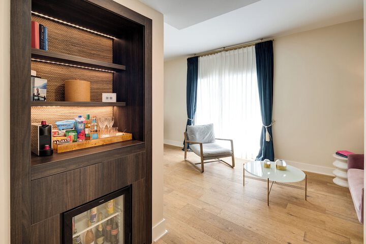 Minibar