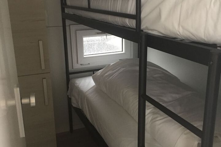 Room 40 of 50
