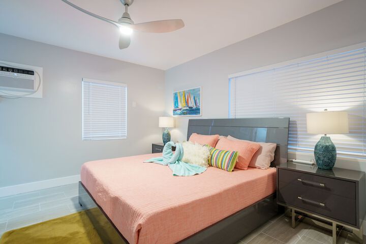 Room 35 of 129