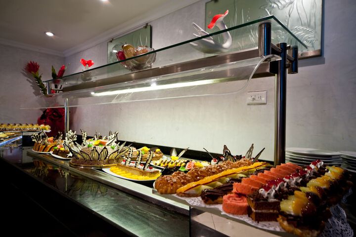 Dining 118 of 162