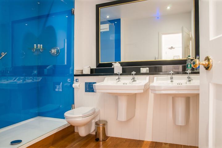Bath Amenities