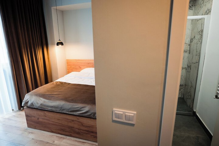 Room 17 of 56
