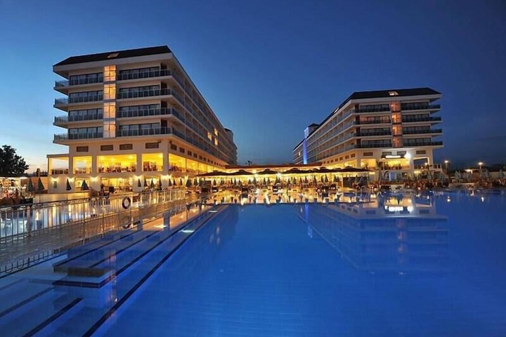 Eftalia Aqua Resort – All Inclusive