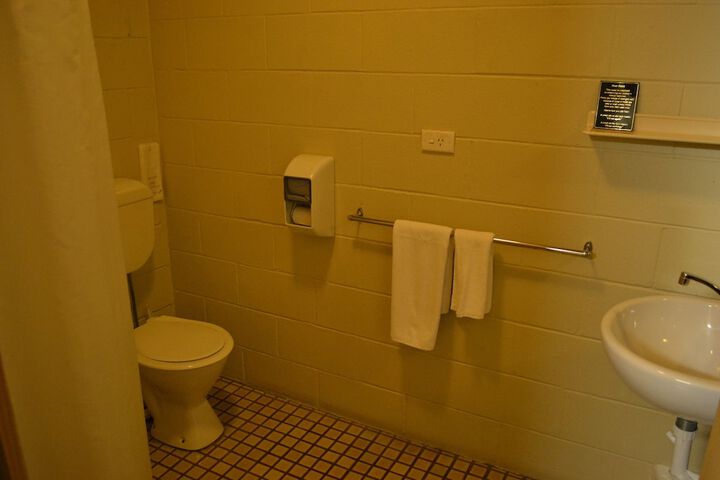 Room 31 of 44