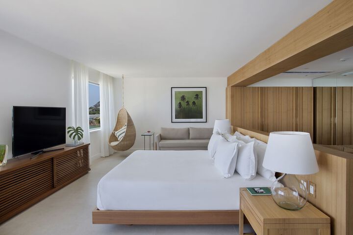 Room 9 of 56