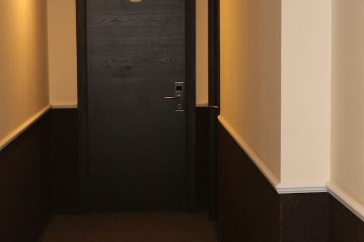 Ballroom/Hall 96 of 106