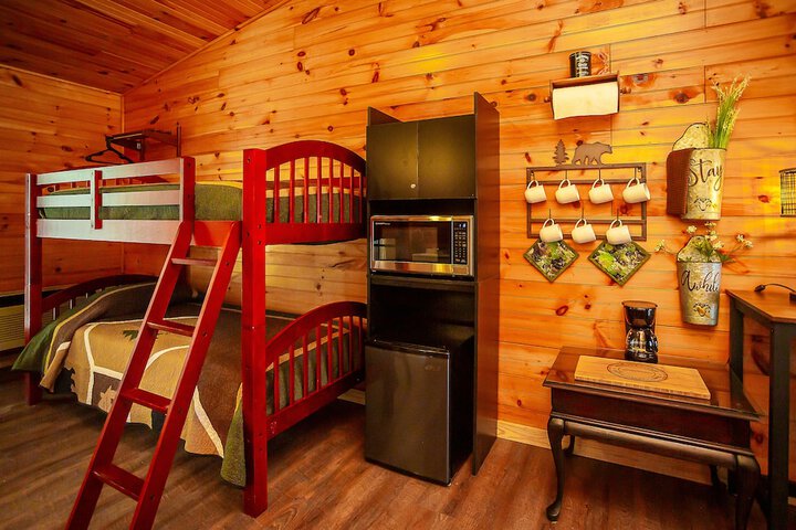 Room 7 of 15