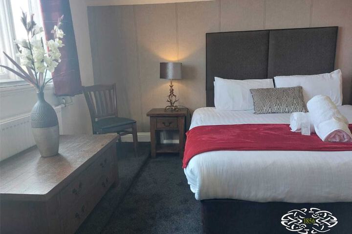 Room 42 of 63