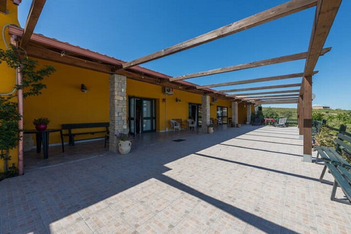 Terrace/Patio 41 of 42