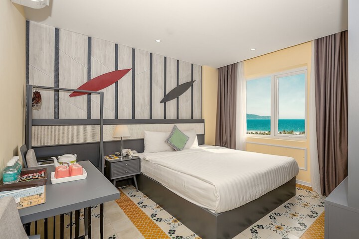 Room 29 of 103