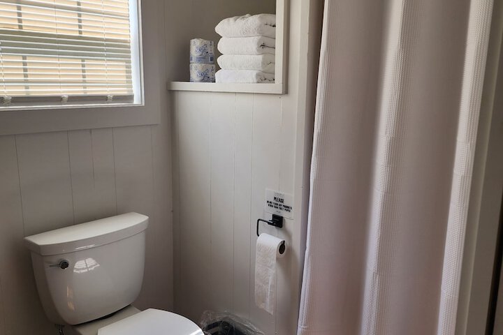 2 Queen Beds Kitchenette (2 of 16)