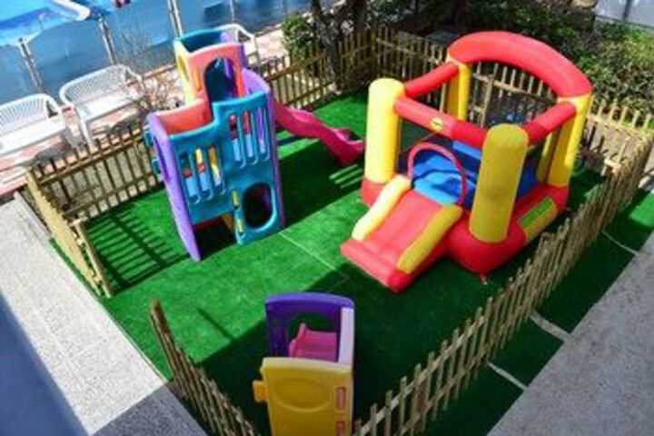 Childrens Activities 4 of 28