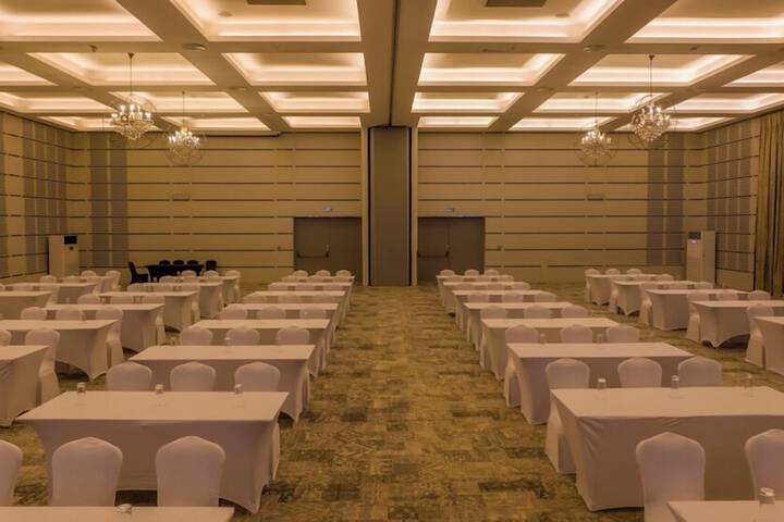 Meeting 166 of 261